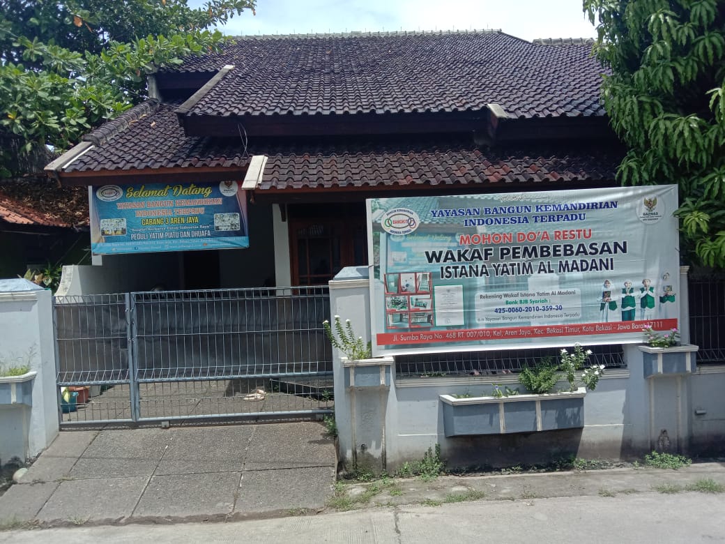 Wakaf Pembebasan Rumah Yatim